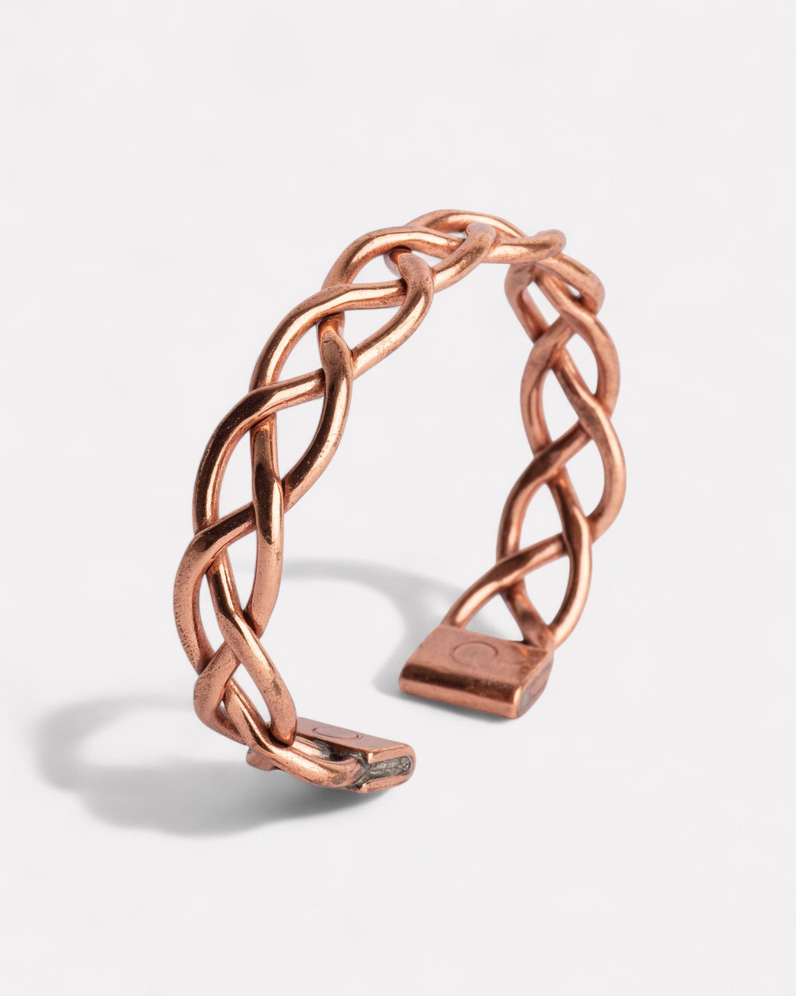 Koperen magneet armband voor dames - Gevlochten