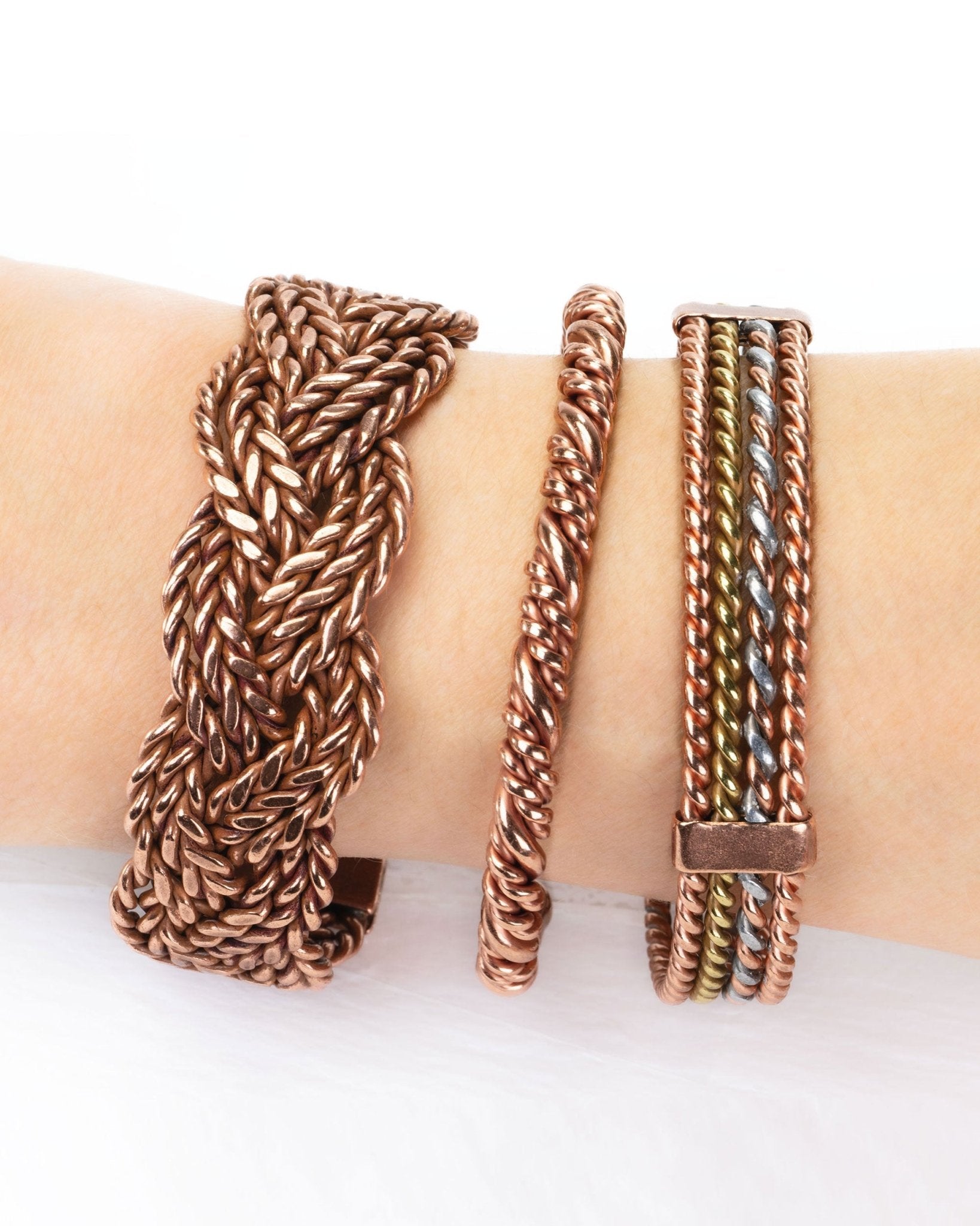 Smalle gedraaide koperen magneet armband - VEDAenergi
