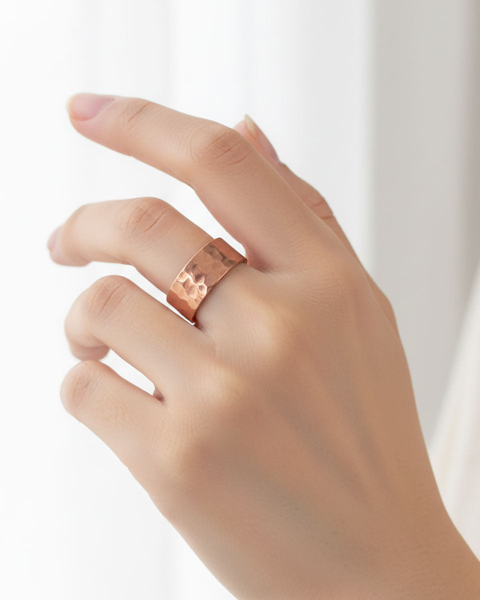 Gehamerde Koperen ring - 8mm