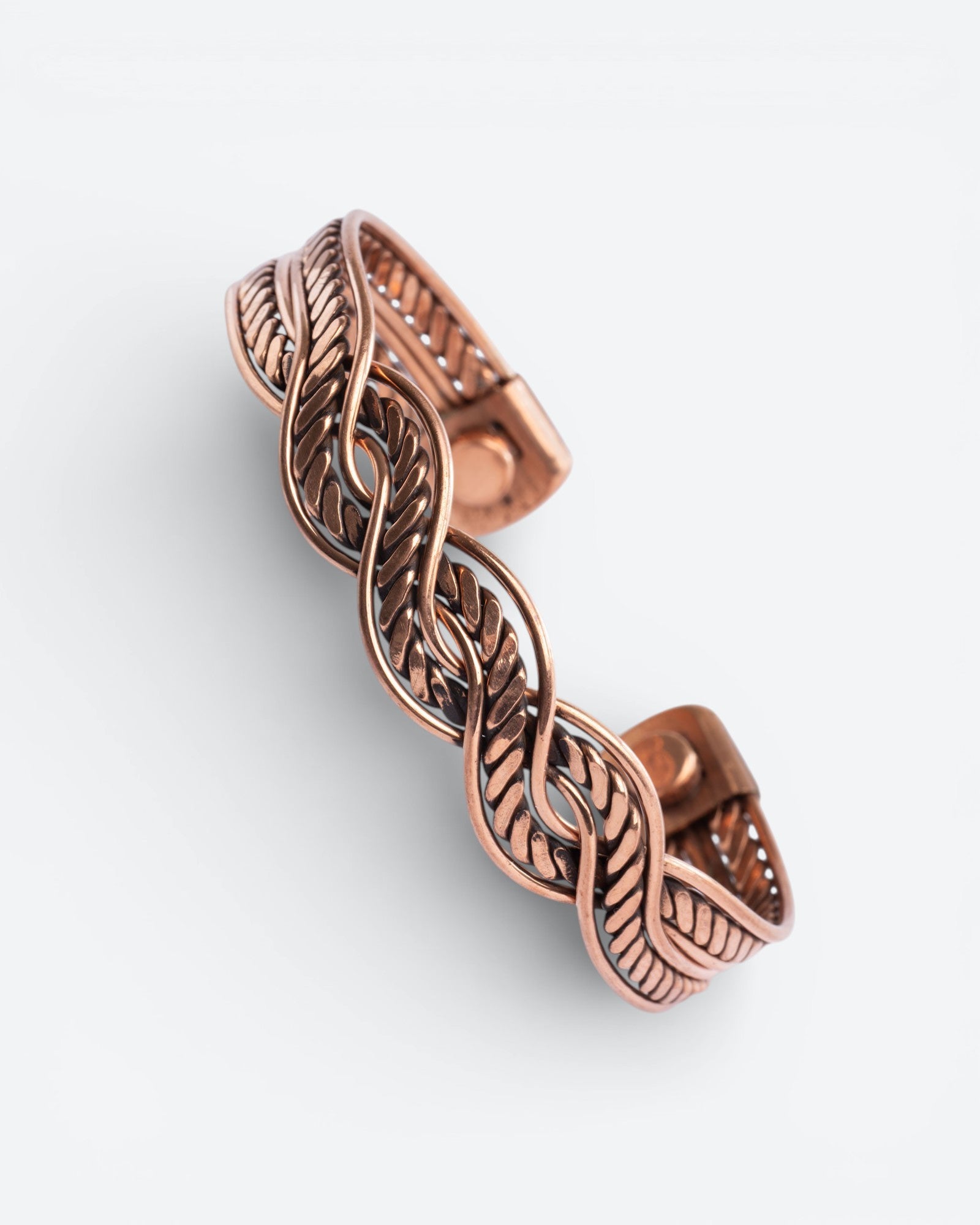 Copper magnetic bracelet with wavy design
